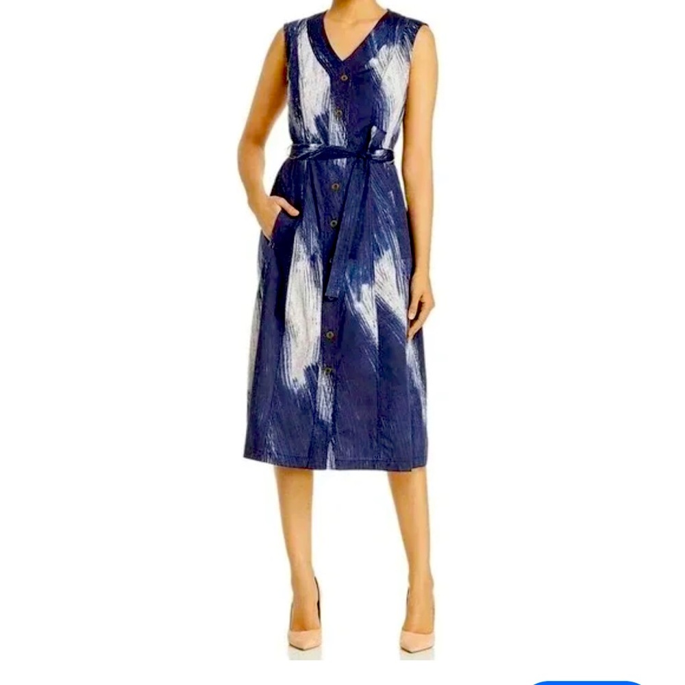 Donna Karan paint stroke belted size small dress, fits size 6